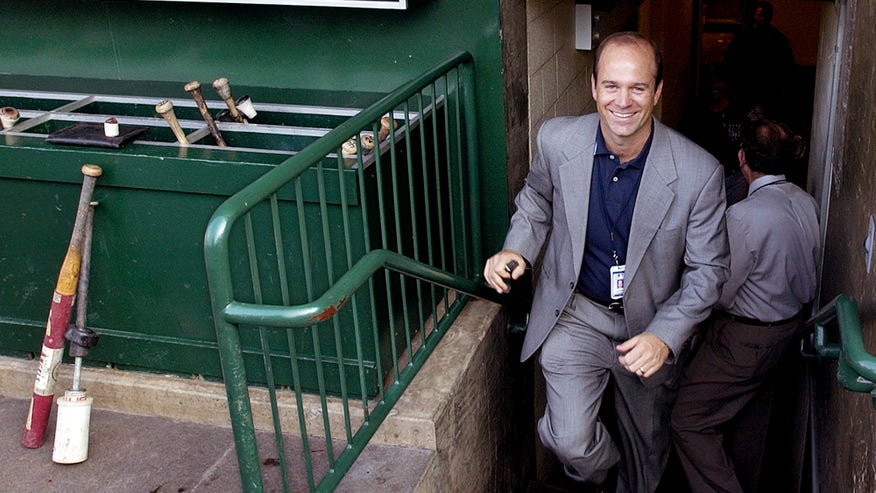 Jim Duquette.jpg